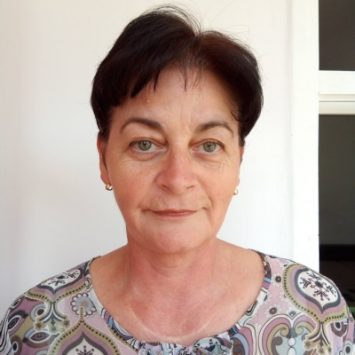 Bakos Ágnes-Mónika – Ciklikusan a pályán (a tanító, aki teljes pályáján ott tanít, ahol tanult)