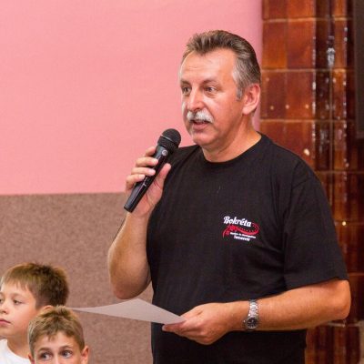 Szabó Ferenc – Tánclépésben az iskolában…